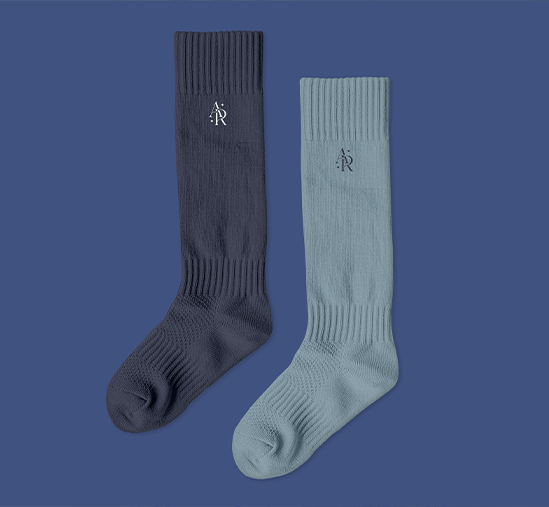 Mockup 2 Amazing Revolve