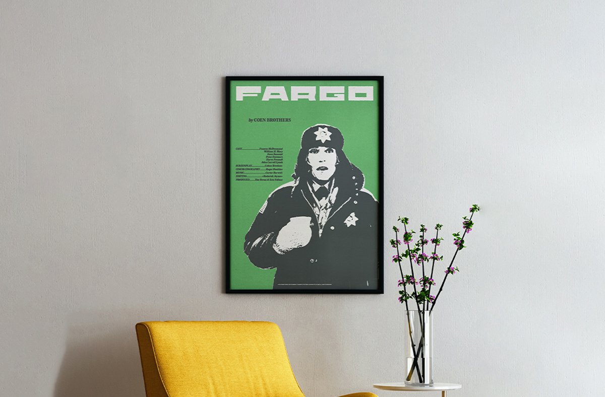 Le poster Blade mis en situation réel à travers un mockup esthétique.