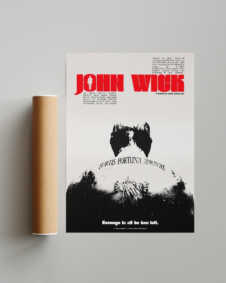 Le poster John Wick mis en situation réel à travers un mockup présentant le tube d'expédition en carton.